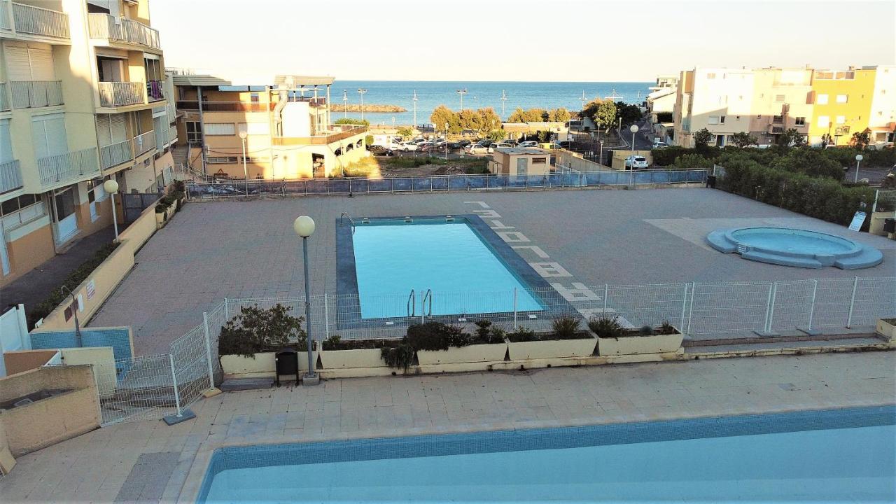 Charme Du Cap D'Agde Apartment Bagian luar foto