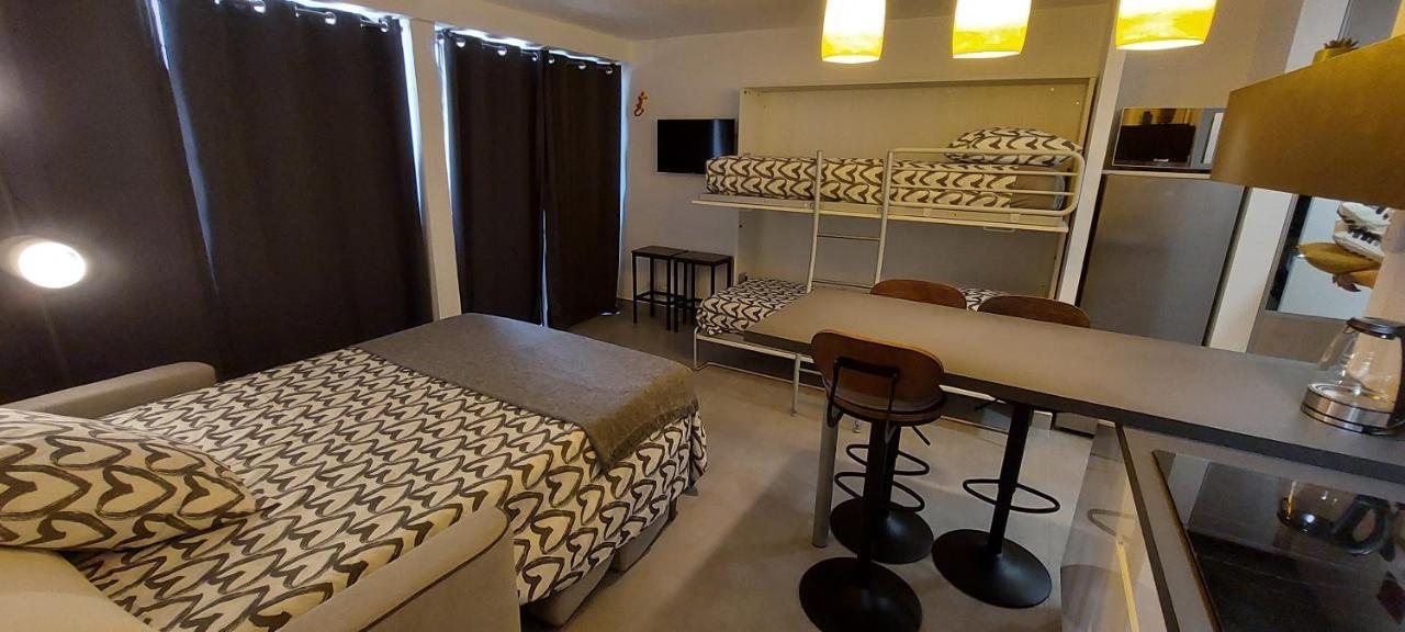 Charme Du Cap D'Agde Apartment Bagian luar foto