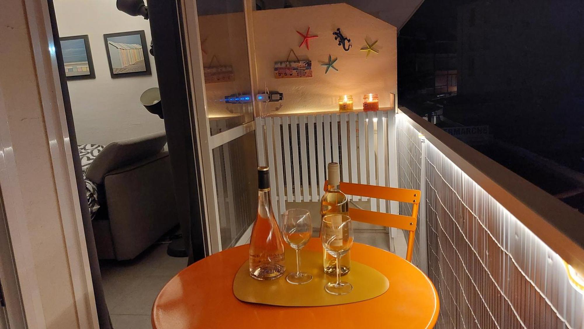Charme Du Cap D'Agde Apartment Bagian luar foto